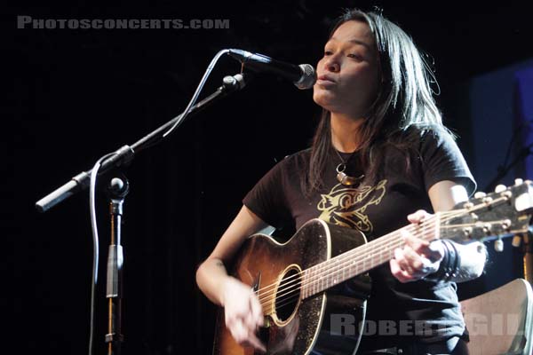 LUCIE IDLOUT - 2008-11-27 - PARIS - Point Ephemere - 